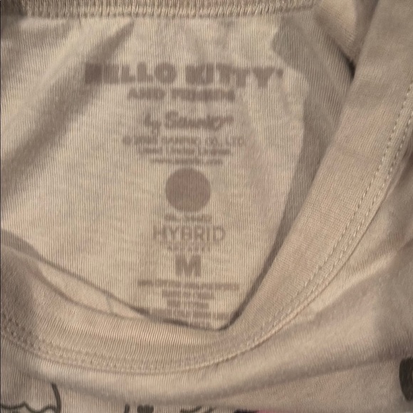 Hello Kitty Kids Beige T-Shirt - Picture 2 of 4